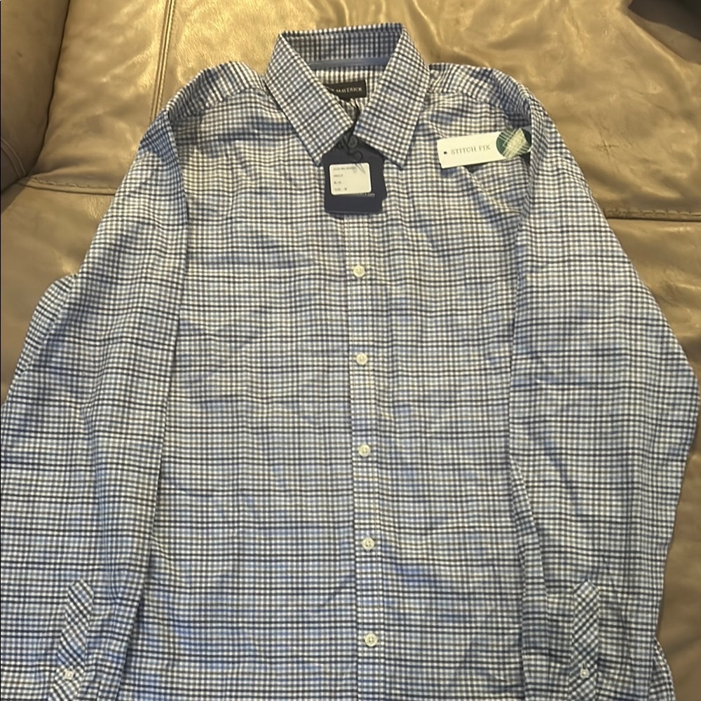 Blue Casual Button Down Shirt with Plaid Design